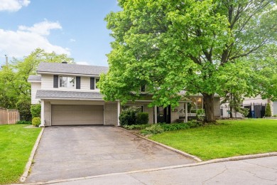 128 Bathurst